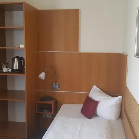 Myrooms Obertsha * Obertshausen